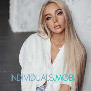 Шлюха Аврора 29170